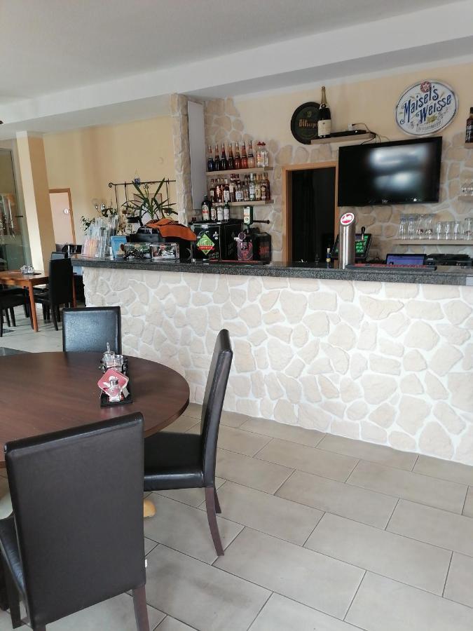 Pension Kuehnauer Hof Dessau-Rosslau Εξωτερικό φωτογραφία