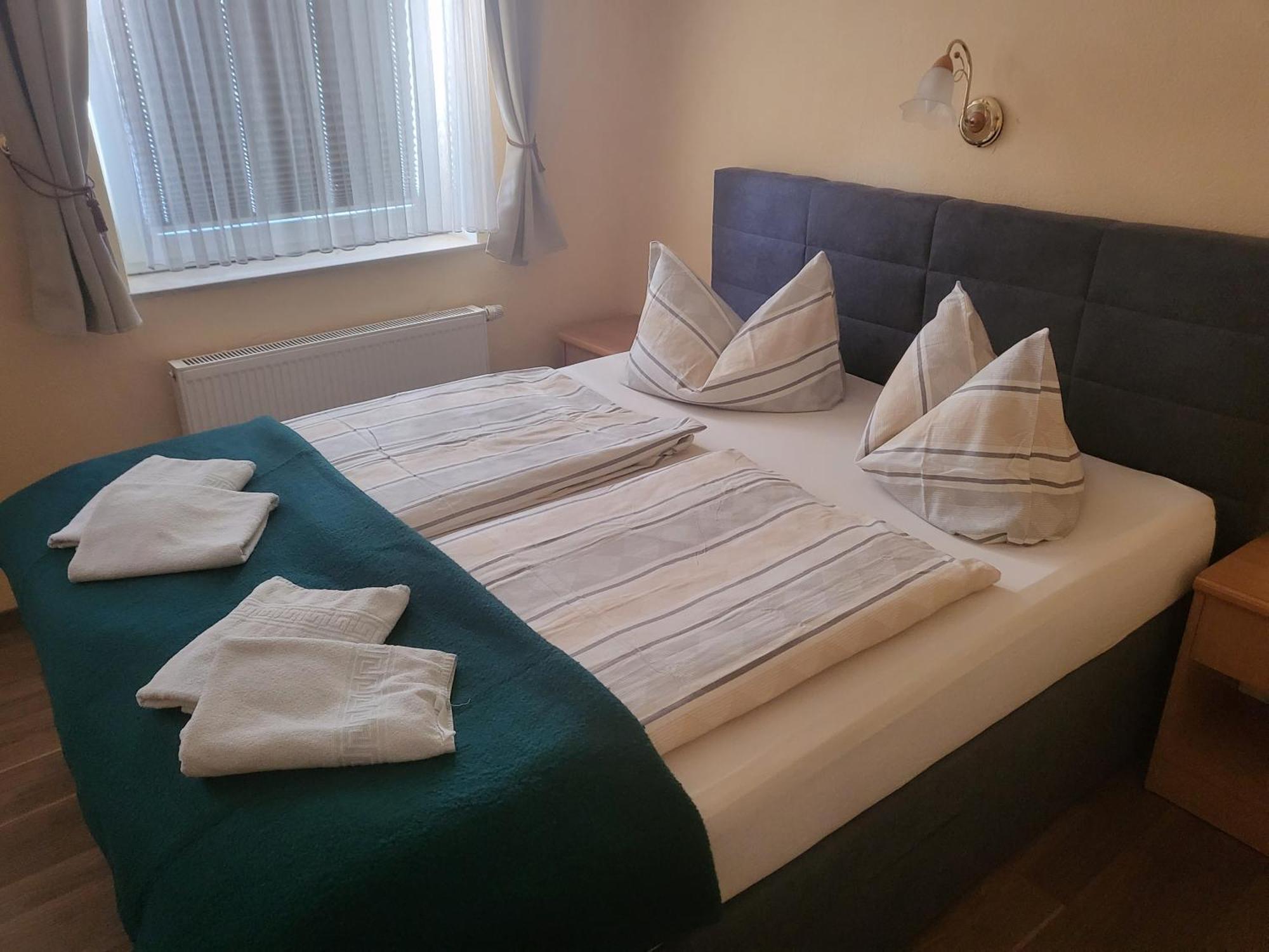 Pension Kuehnauer Hof Dessau-Rosslau Εξωτερικό φωτογραφία