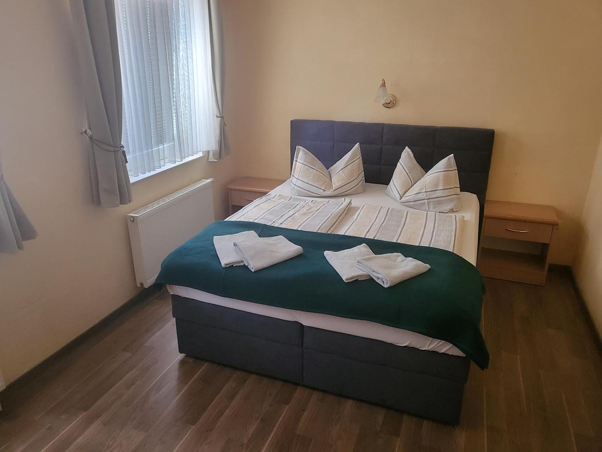 Pension Kuehnauer Hof Dessau-Rosslau Εξωτερικό φωτογραφία